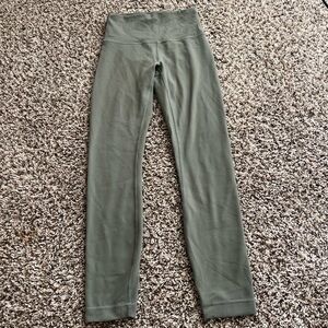 Green Lululemon leggings
